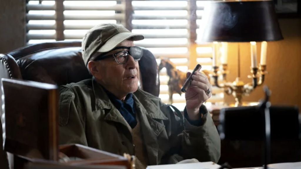 David Lynch interpretando a John Ford en 'The Fabelmans'