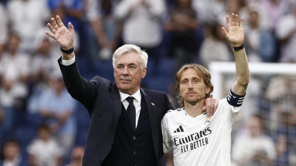 Luka Modric y Carlo Ancelotti se despiden del Bernabéu como leyendas del Real Madrid