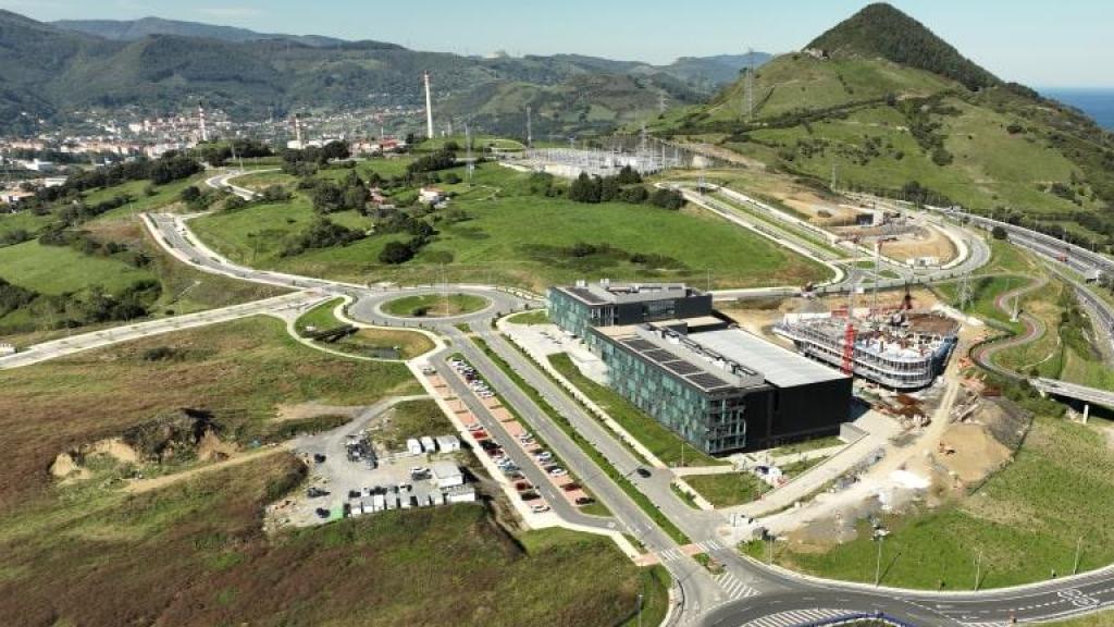 Imagen del parque tecnológico de Abanto Zierbena, el EIC